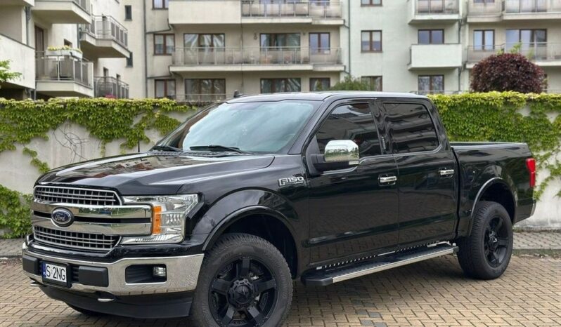 FORD F-150 | 4×4 (doł. automatycznie) | Automatyczna | 392 KM | Czarny full