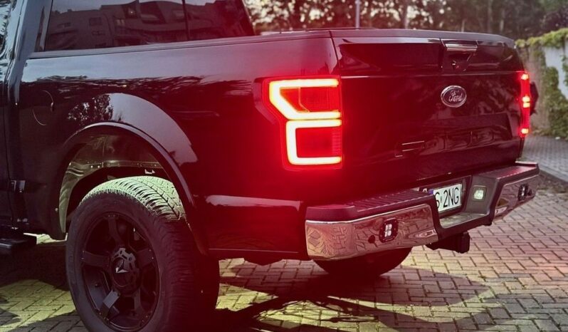 FORD F-150 | 4×4 (doł. automatycznie) | Automatyczna | 392 KM | Czarny full