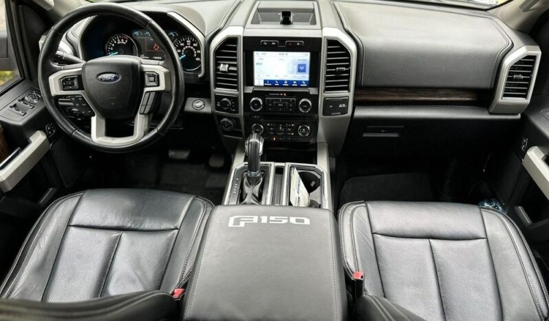 FORD F-150 | 4×4 (doł. automatycznie) | Automatyczna | 392 KM | Czarny full