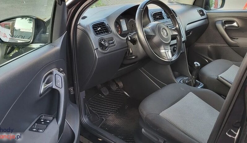 VOLKSWAGEN Polo  | FWD (przód) | Manualna | 90 KM | Czarny full