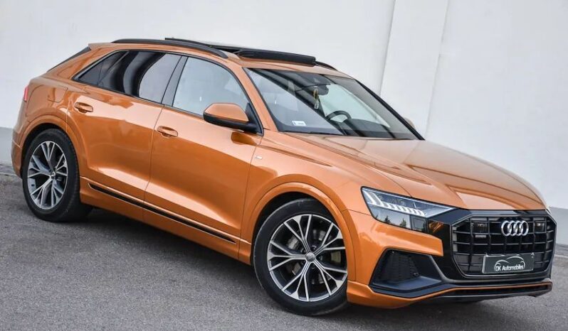 AUDI Q8  | 4×4 (stały) | Automatyczna | 286 KM | Pomarańczowy full