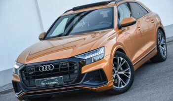 AUDI Q8  | 4×4 (stały) | Automatyczna | 286 KM | Pomarańczowy full