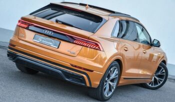 AUDI Q8  | 4×4 (stały) | Automatyczna | 286 KM | Pomarańczowy full