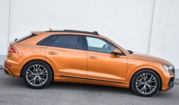 AUDI Q8  | 4×4 (stały) | Automatyczna | 286 KM | Pomarańczowy full