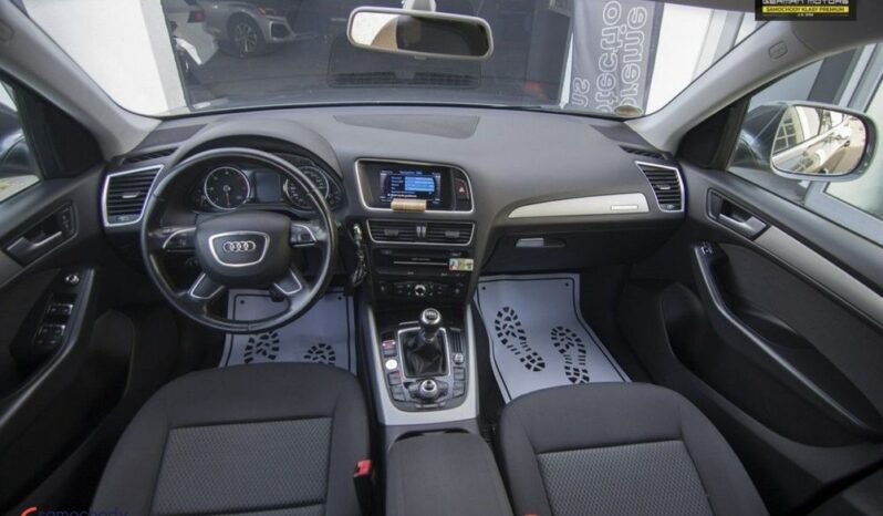 AUDI Q5  | 4×4 (stały) | Manualna | 190 KM | Szary full