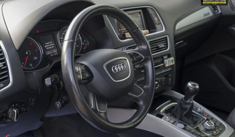 AUDI Q5  | 4×4 (stały) | Manualna | 190 KM | Szary full