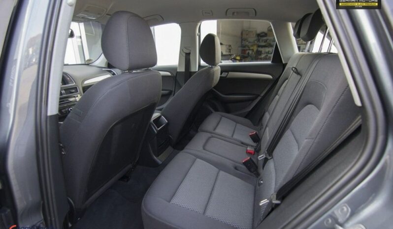 AUDI Q5  | 4×4 (stały) | Manualna | 190 KM | Szary full