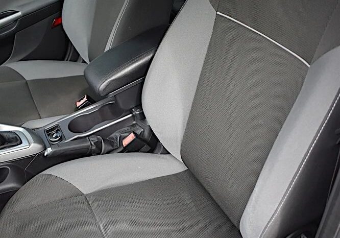 FORD Focus  | FWD (przód) | Manualna | 115 KM | Szary full