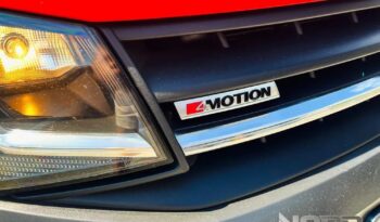 VOLKSWAGEN Caddy | 4×4 (stały) | Manualna | 122 KM | Czerwony full