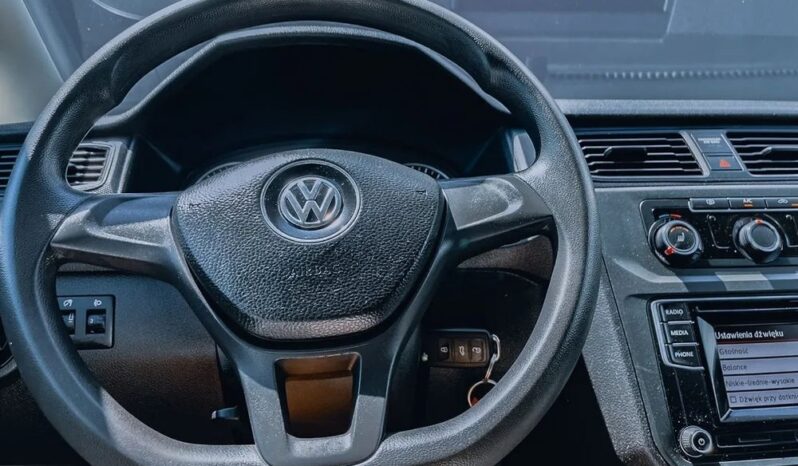 VOLKSWAGEN Caddy | 4×4 (stały) | Manualna | 122 KM | Czerwony full