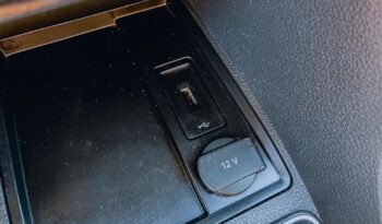 VOLKSWAGEN Caddy | 4×4 (stały) | Manualna | 122 KM | Czerwony full