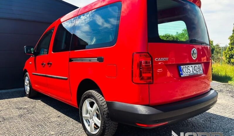 VOLKSWAGEN Caddy | 4×4 (stały) | Manualna | 122 KM | Czerwony full