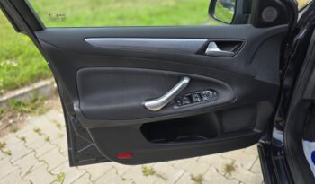 FORD Mondeo  | FWD (przód) | Manualna | 120 KM | Czarny full