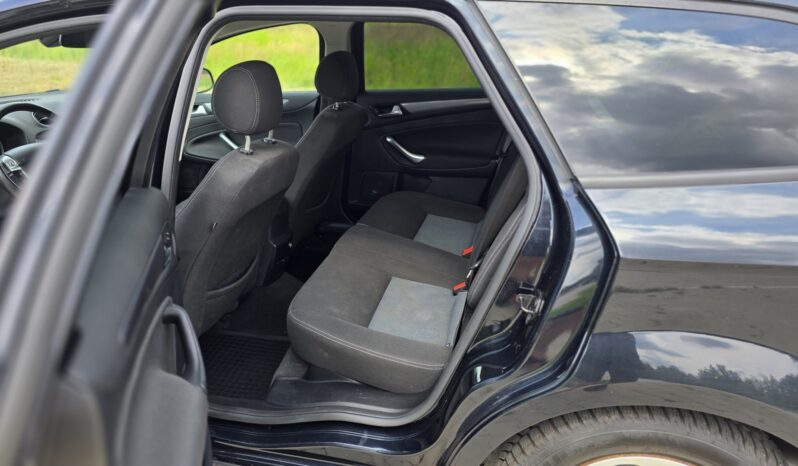 FORD Mondeo  | FWD (przód) | Manualna | 120 KM | Czarny full