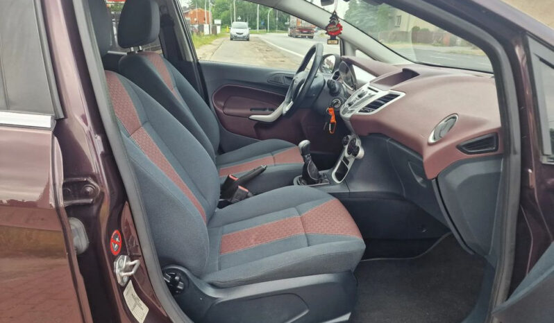 FORD Fiesta  | FWD (przód) | Manualna | 60 KM | Inny kolor full