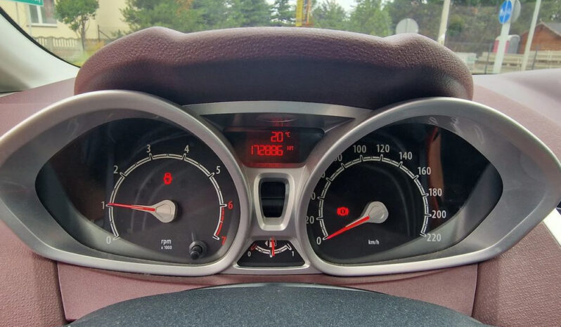 FORD Fiesta  | FWD (przód) | Manualna | 60 KM | Inny kolor full