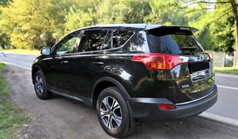 TOYOTA RAV4  | 4×4 (doł. automatycznie) | Manualna | 124 KM | Czarny full