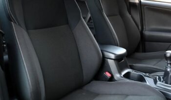 TOYOTA RAV4  | 4×4 (doł. automatycznie) | Manualna | 124 KM | Czarny full
