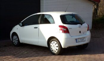 TOYOTA Yaris  | FWD (przód) | Manualna | 70 KM | Biały full