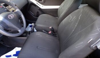 TOYOTA Yaris  | FWD (przód) | Manualna | 70 KM | Biały full