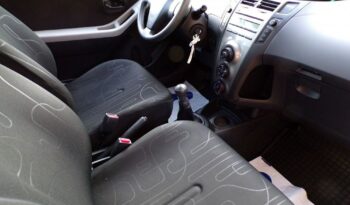 TOYOTA Yaris  | FWD (przód) | Manualna | 70 KM | Biały full