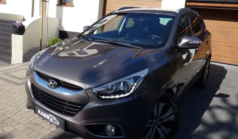 HYUNDAI ix35  | FWD (przód) | Manualna | 135 KM | Brązowy full