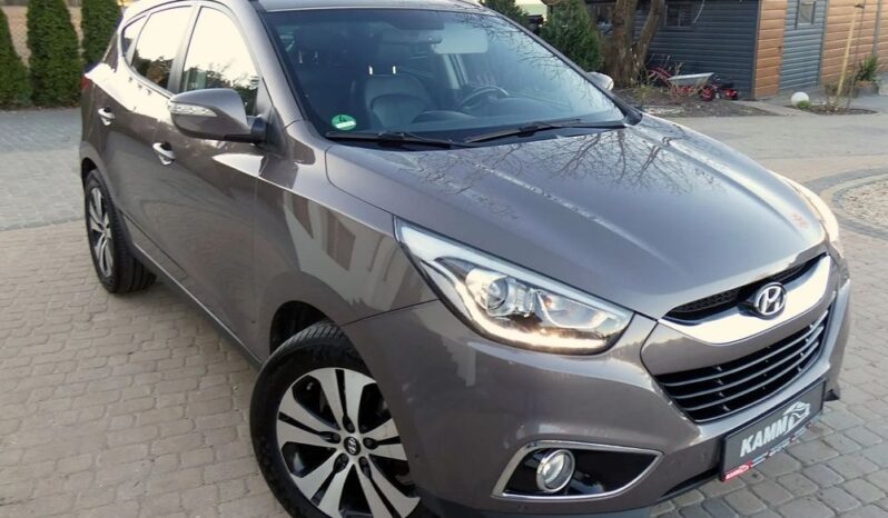 HYUNDAI ix35  | FWD (przód) | Manualna | 135 KM | Brązowy full