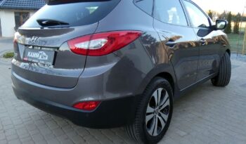 HYUNDAI ix35  | FWD (przód) | Manualna | 135 KM | Brązowy full
