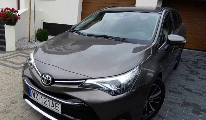 TOYOTA Avensis  | FWD (przód) | Manualna | 143 KM | Inny kolor full
