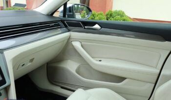 VOLKSWAGEN Passat  | 4×4 (doł. ręcznie) | Automatyczna | 220 KM | Szary full