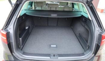 VOLKSWAGEN Passat  | 4×4 (doł. ręcznie) | Automatyczna | 220 KM | Szary full
