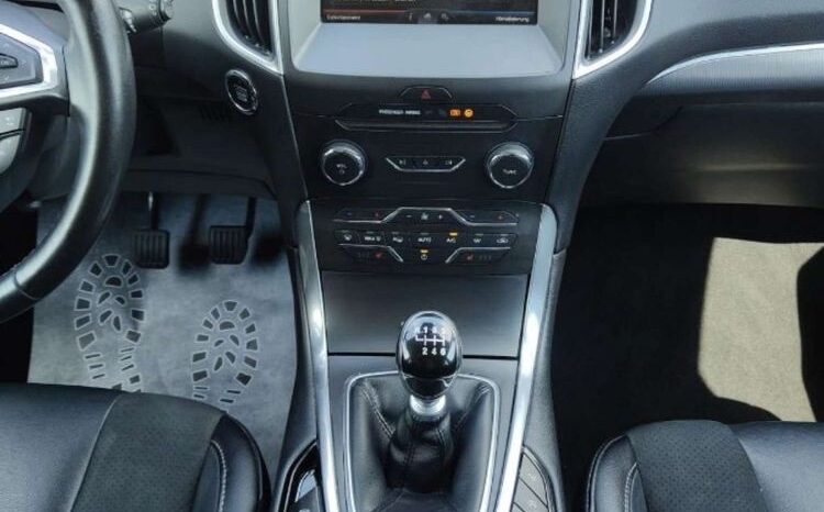FORD S-Max  | 4×4 (doł. automatycznie) | Manualna | 150 KM | Bordowy full