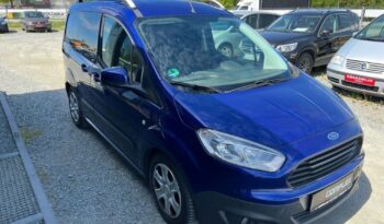 FORD Transit Courier  | FWD (przód) | Manualna | 75 KM | Niebieski full
