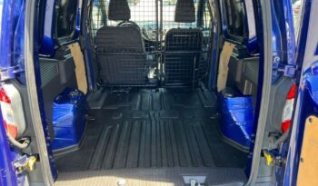 FORD Transit Courier  | FWD (przód) | Manualna | 75 KM | Niebieski full