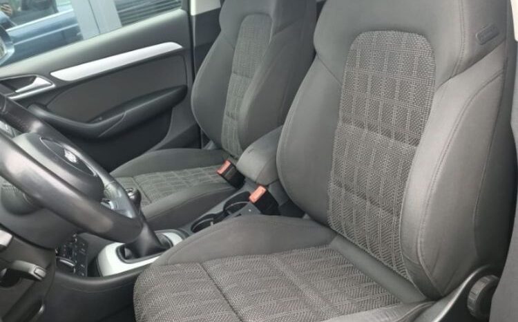 AUDI Q3  | 4×4 (doł. automatycznie) | Manualna | 184 KM | Niebieski full