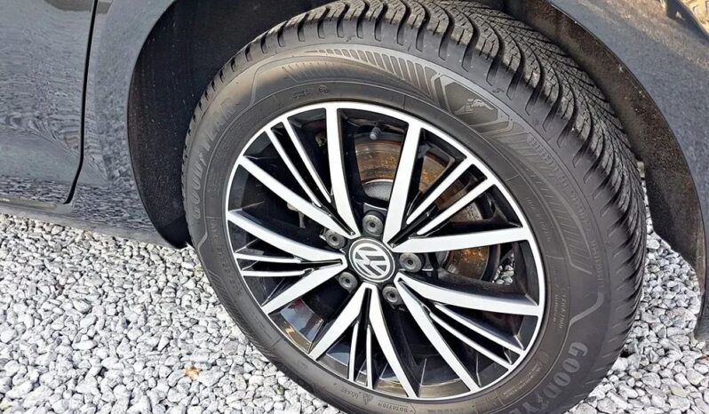 VOLKSWAGEN Golf  | FWD (przód) | Manualna | 150 KM | Szary full