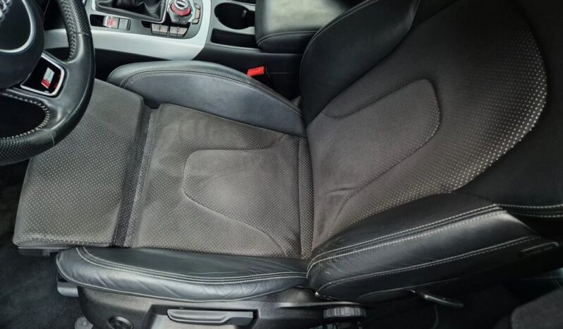 AUDI A4  | FWD (przód) | Manualna | 150 KM | Brązowy full