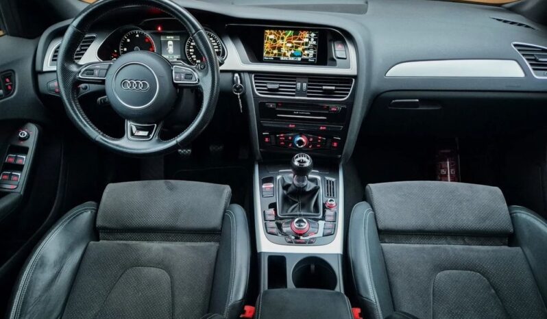 AUDI A4  | FWD (przód) | Manualna | 150 KM | Brązowy full