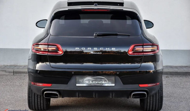 Porsche Macan | 4×4 (stały) | Automatyczna | 252 KM | Czarny full