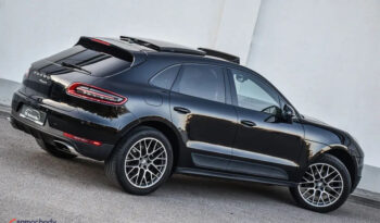 Porsche Macan | 4×4 (stały) | Automatyczna | 252 KM | Czarny full