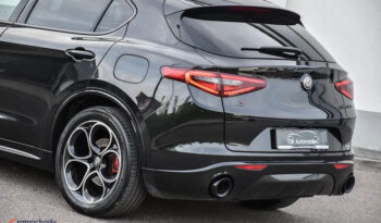 ALFA ROMEO Stelvio  | 4×4 (stały) | Automatyczna | 280 KM | Czarny full