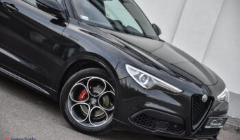 ALFA ROMEO Stelvio  | 4×4 (stały) | Automatyczna | 280 KM | Czarny full