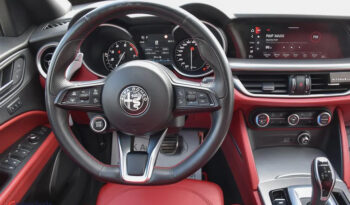 ALFA ROMEO Stelvio  | 4×4 (stały) | Automatyczna | 280 KM | Czarny full