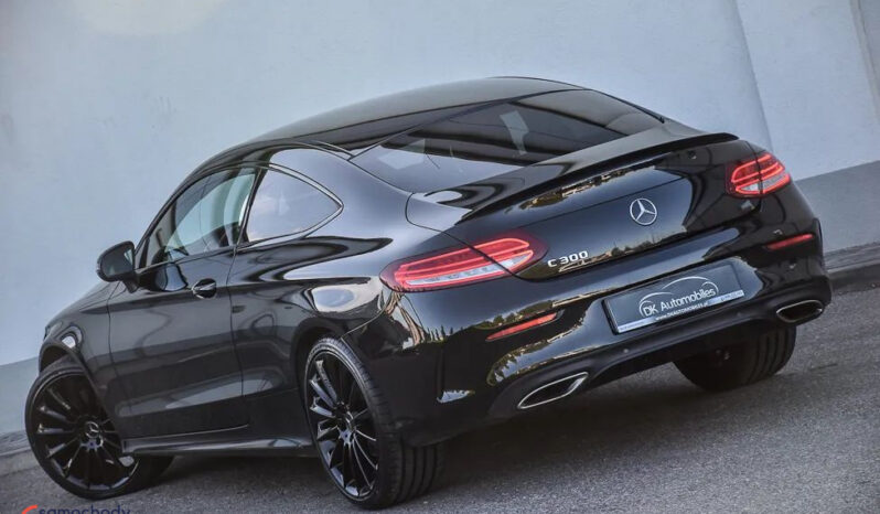 MERCEDES-BENZ Klasa C | RWD (tył) | Automatyczna | 245 KM | Czarny full
