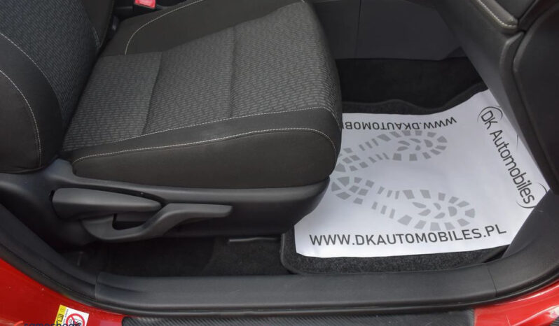 TOYOTA Auris  | FWD (przód) | Manualna | 132 KM | Bordowy full