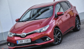 TOYOTA Auris  | FWD (przód) | Manualna | 132 KM | Bordowy full