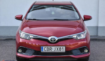 TOYOTA Auris  | FWD (przód) | Manualna | 132 KM | Bordowy full