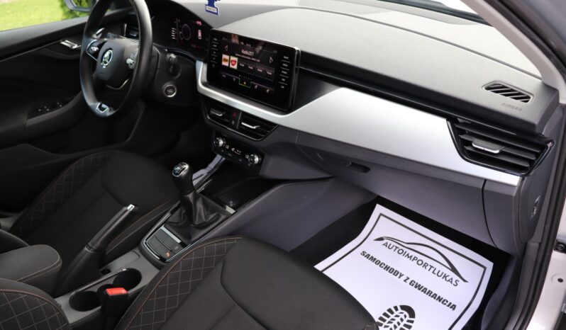 SKODA Kamiq | 2021 | 110 KM | 999cm3 | Srebrny full