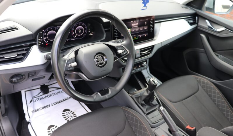 SKODA Kamiq | 2021 | 110 KM | 999cm3 | Srebrny full