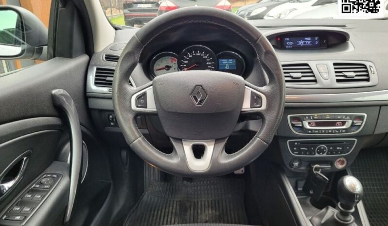 RENAULT Megane  | FWD (przód) | Manualna | 160 KM | Biały full